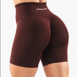 Alphalete AMPLIFY SHORT 6.5”